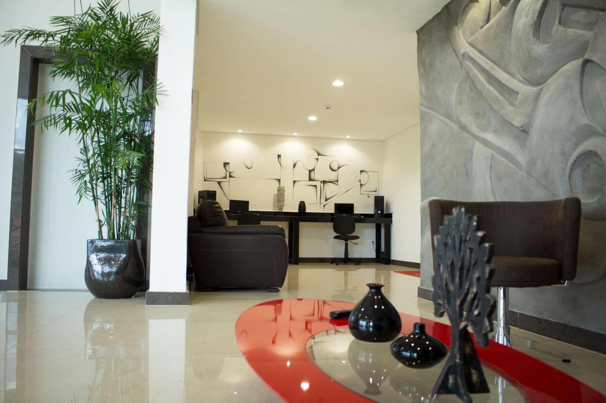 Minas Platinum & Convention